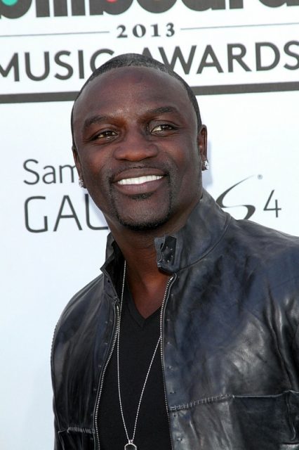 Akon-426x640