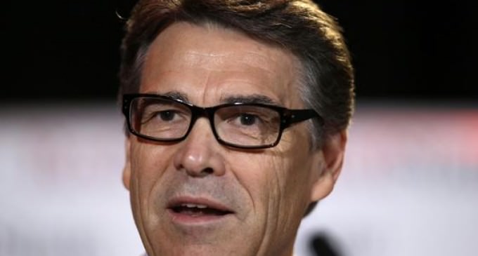 Gov Rick Perry Indicted For Exercising His Constitutional Rights