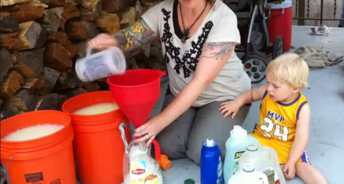 DIY Time: Homemade Laundry Detergent For 20 Cents A Gallon