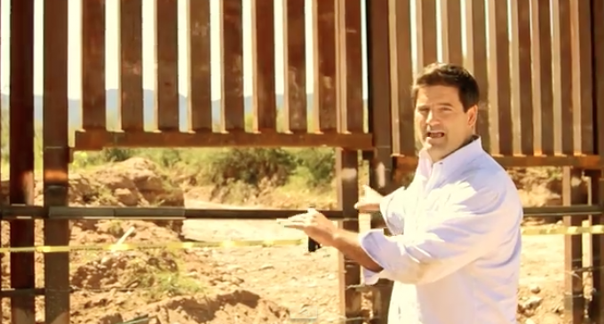 Filmmaker Reveals How The Feds Cut Holes In The Border Fence
