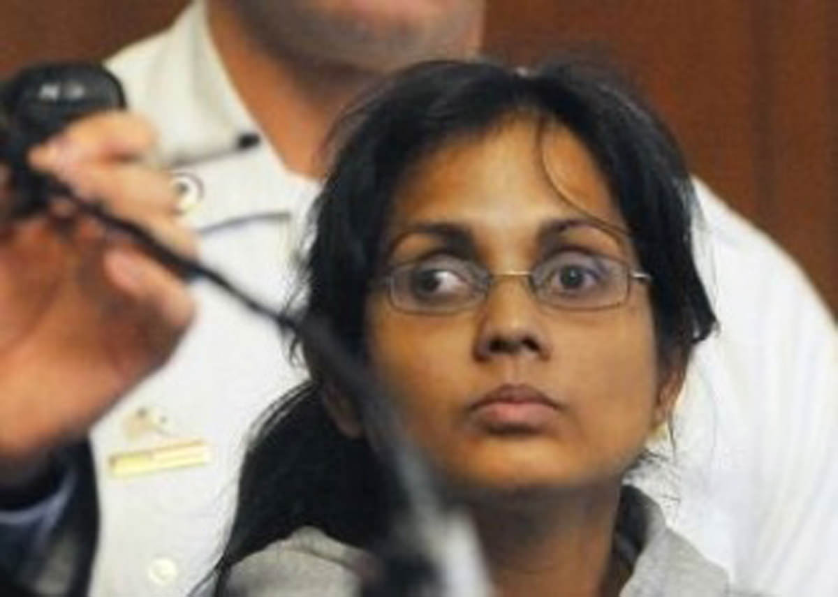 Massachusetts Chemist Tampered With Evidence In 40,000 Drug Cases, Thousands Still In Jail Years Later