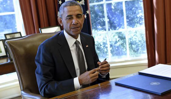 Obama Vetoes Bill in Order to Protect his Post-Presidential Salary