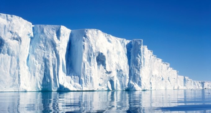 Expanding Antarctic Ice Has Scientists Confounded