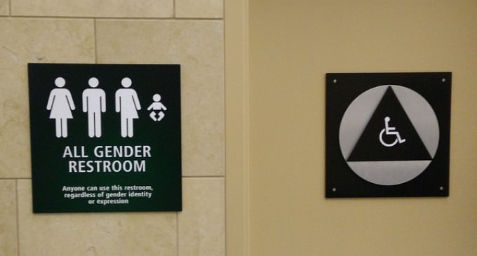 DOJ: High Schools Should Let Transgenders Use The Restroom Of Their Choice
