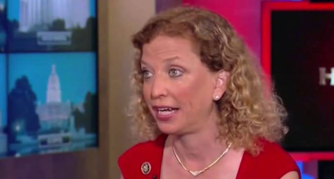 Top 5 RIDICULOUS Defenses Wasserman Schultz Gives for Awan Scandal