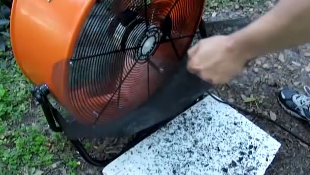 DIY – Kill 1000s of Pesky Mosquitoes Per Night WITHOUT Pesticide