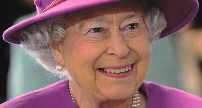 Daily Mail: ISIS Plotting to Bomb Queen Elizabeth