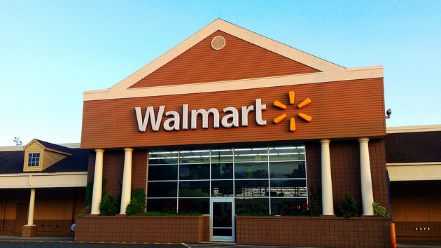 Alarming Walmart Purchases By Muslim Refugees Brings in Police
