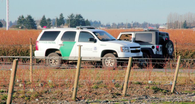 Border Agents: We Have a Stand Down Order, “We might as well abolish our immigration laws altogether”