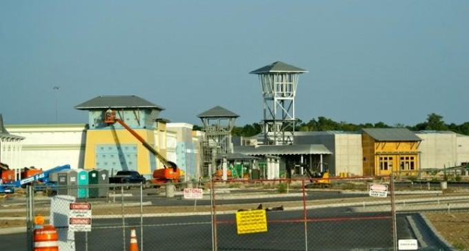 Architects Confirm: The New Shopping Malls And SCHOOLS Will Become FEMA Camps