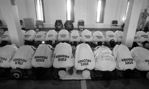 The ACLU and CAIR Sue Over Muslim Assimilation in FL Prisons