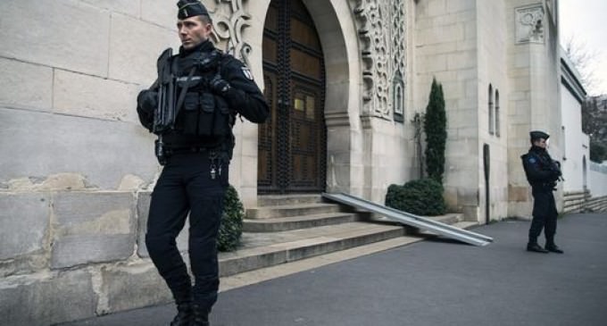 France Shut Downs over 100 Mosques, War-grade Weapons Discovered