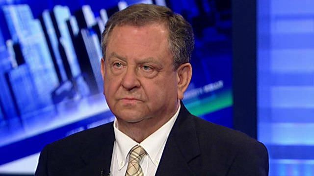 Former FBI: The Migrant Crisis is Largely Orchestrated