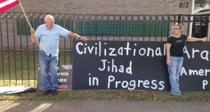 Protesters Label Texas Arabic Immersion Magnet School ‘Civilizational Jihad’