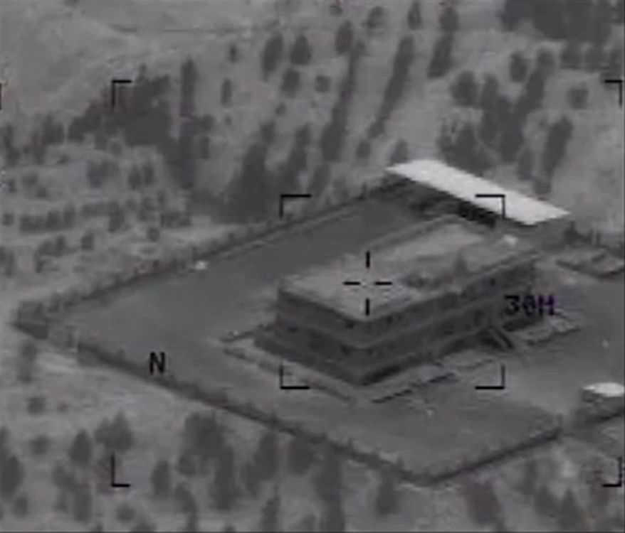 U.S. Maps Out ISIS Hiding Spots, Refuses To Launch Strikes