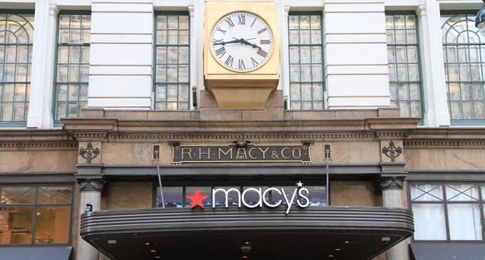 Macy’s Closes Dozens of Stores and Lays Off Thousands