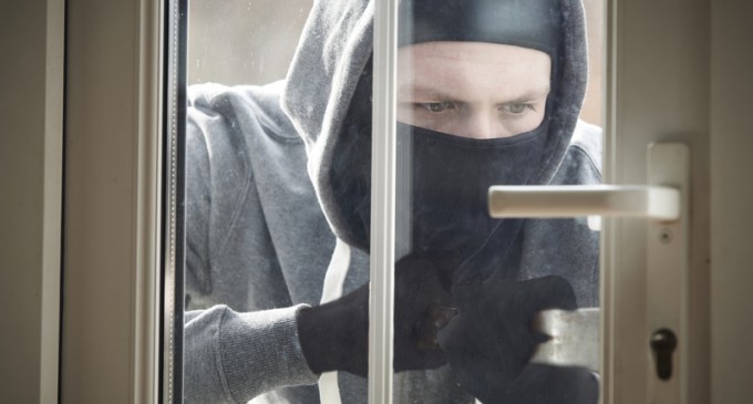 9 Home Security Secrets From a Veteran Cop