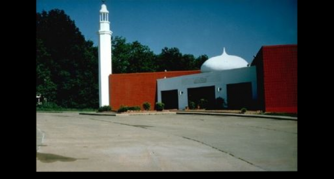 Kansas City Mosque Tied to Muslim Brotherhood Receives Millions in Federal Grants