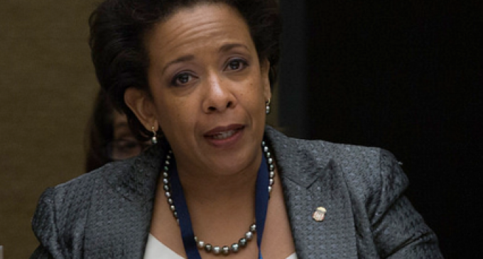 Delay: FBI Has Threatened Loretta Lynch To Indict Hillary Clinton, or Else