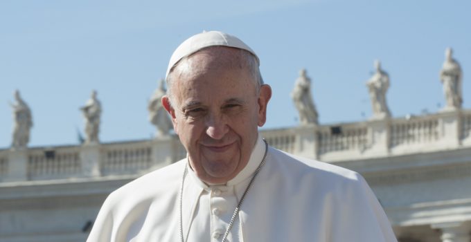 Pope Francis: Countries Must Change to Suit Migrants