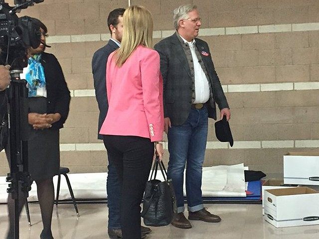 Glenn Beck ‘Steamed Out of the Room’ after Trump Crashed his Anti-Trump Speech