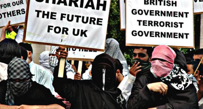 Muslim Population Grows To Three Million in UK, Former PM Warns of ‘Trojan Horse’