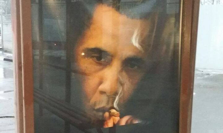 Moscow Poster: ‘Smoking kills more people than Obama’
