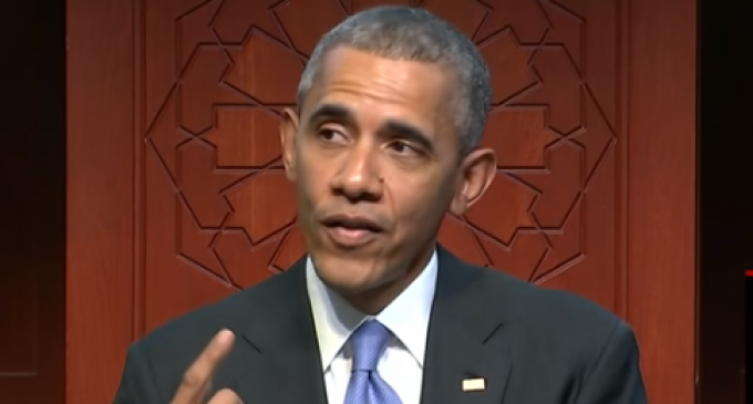 Obama Visits Mosque, Compares Charges of Him Being Muslim to Thomas Jefferson