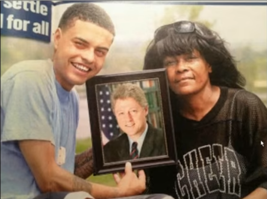 Man Claims To Be Illegitimate Son of Bill Clinton, Wants DNA Test