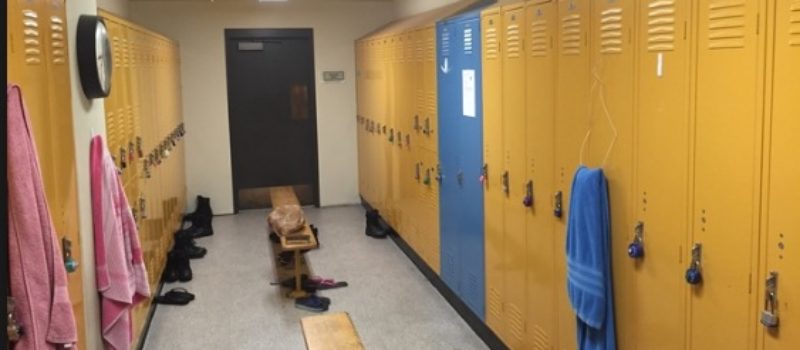 Man Exposes Himself in Girl’s Locker