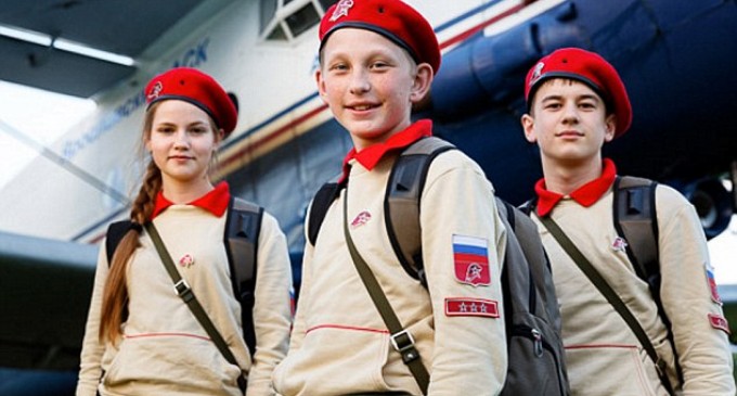 Putin’s Youth Army Movement Draws Concerns from Critics Citing Parallels with Hitler