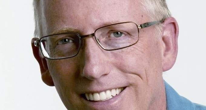 Dilbert Creator Adams “Endorses” Hillary Clinton out of Fear for his Personal Safety