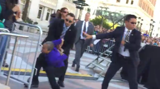 Chaos at Sanders Rally: Secret Service beats Protestors with Batons
