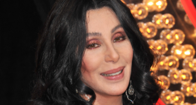 Cher goes on Bizarre, All-Caps Trump Rampage, Claims ‘All Muslims’ Hate Him