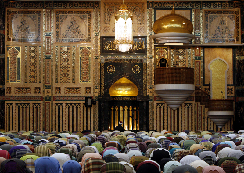 Architect Calls for Churches to be Destroyed, Replaced with Mosques to “actively integrate” Migrants