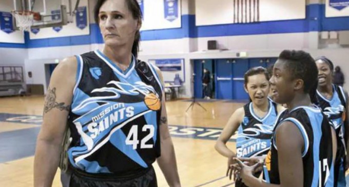 50-yr-old Transsexual Makes College Basketball Debut