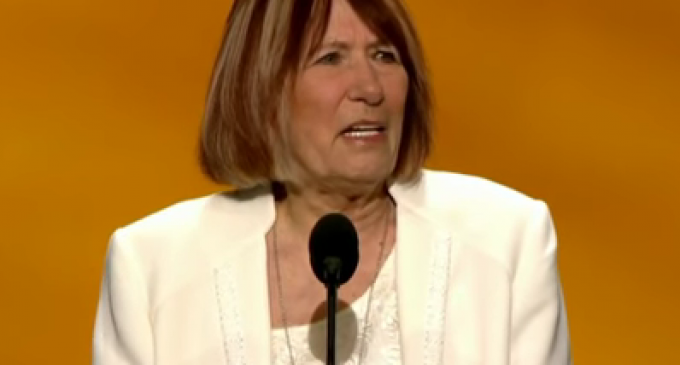 Mother Benghazi Victim says “Hillary Deserves to be in Stripes” in Very Emotional Speech