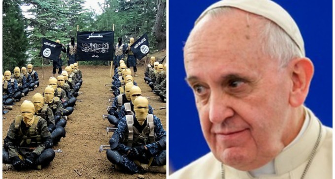 ISIS Responds to Pope Francis: We’re in a Religious War, and We Hate You