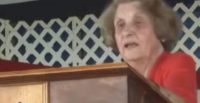 Nazi Germany Survivor Warns the US: Obama May Stage Riots to Call Off Election