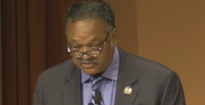 Rev. Jesse Jackson Asks Obama to Pardon Clinton ‘In the Name of Justice’