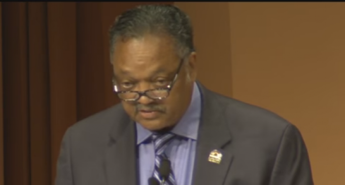 Rev. Jesse Jackson Asks Obama to Pardon Clinton ‘In the Name of Justice’