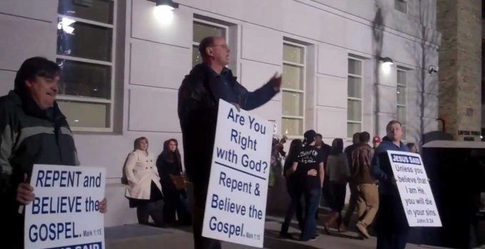 Christians Arrested for Street Preaching at NJ Train Station