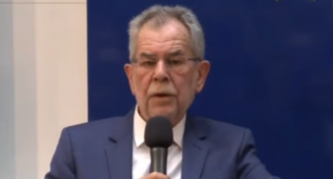 Austrian President: All Western Women Should Wear a Hijab to Combat Islamophobia