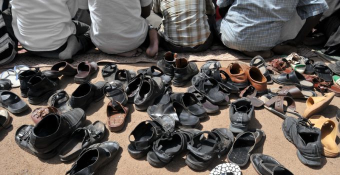 Court Orders Landlord Pay to $12,000 to Arab Muslim Tenant for ‘Shoe Offense’
