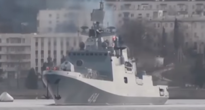 Russian Warship Heading Toward American Destroyers Near Syria