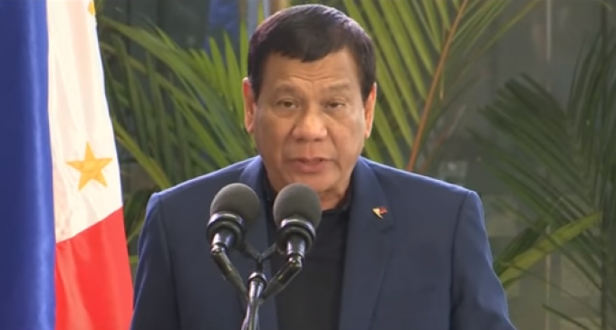 Philippines Pres Duterte Declares Martial Law After ISIS Beheads Police Chief, Stages Mass Prison Break