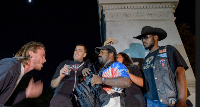 Armed Black Patriot Defends Confederate Monument During New Orleans Protest