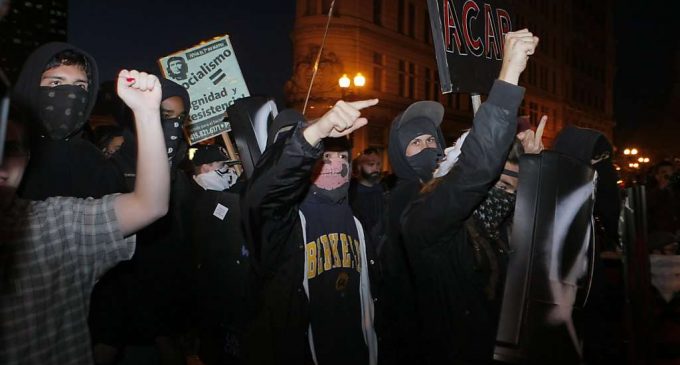 Berkeley Mayor Orders Police Stand Down, Provoking Violent Riots
