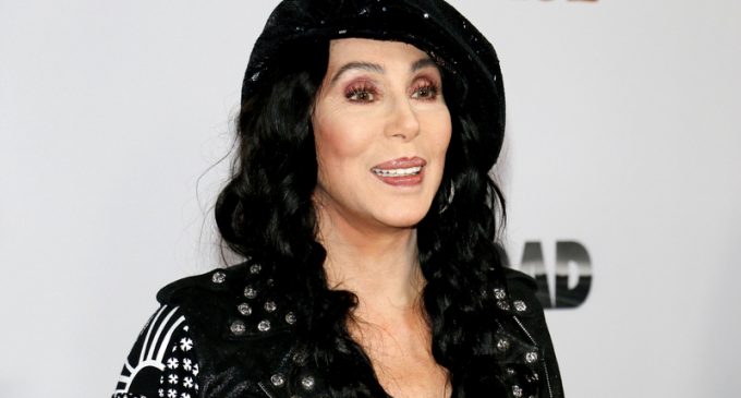 Cher: Old Democrats Should ‘Die’ After They ‘F*cked Up’ in 2016