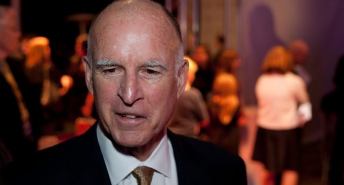 Gov. Jerry Brown: California Taxpayers are ‘Freeloaders’